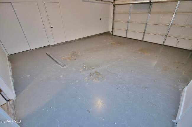 Building Photo - 5711 Mira Grande Dr