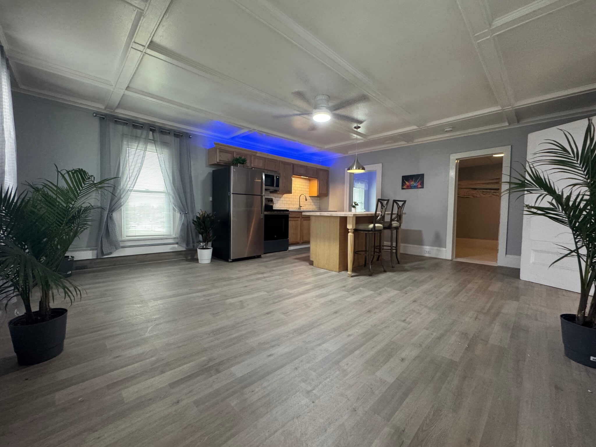 Building Photo - 536 Arsenal St