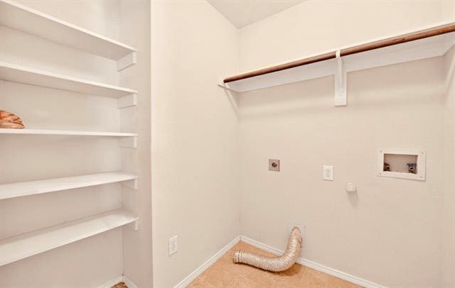 Building Photo - 9100 Warren Dr