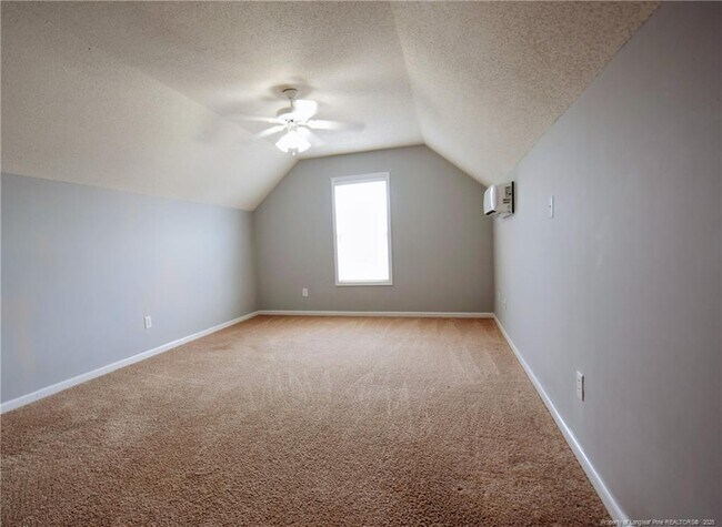 Building Photo - 1458 Oldstead Dr