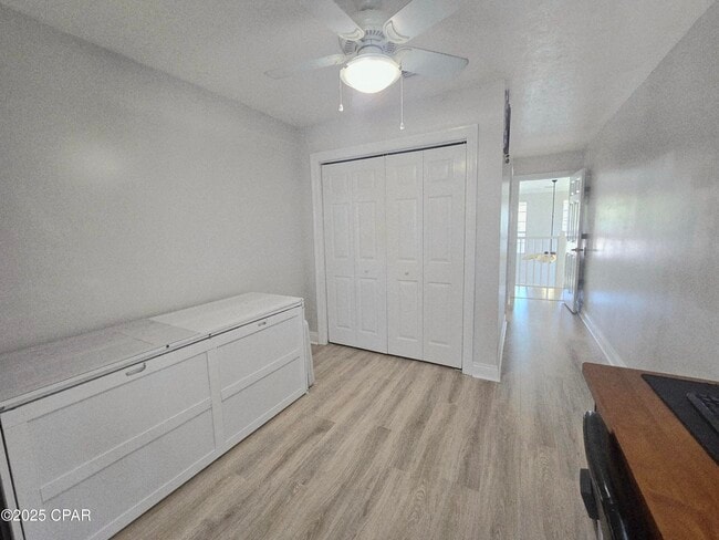 Building Photo - 7009 N Lagoon Dr