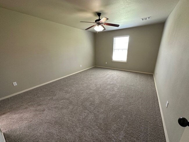 Building Photo - 4418 S Roberts St