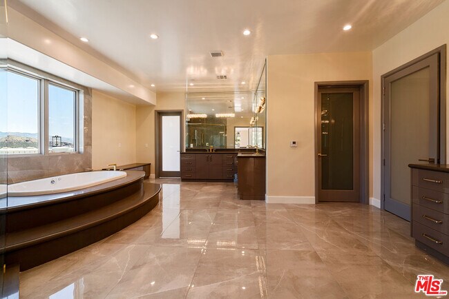 Building Photo - 11631 Poema Pl