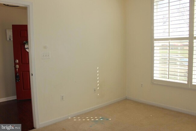 Building Photo - 23261 Carters Meadow Terrace