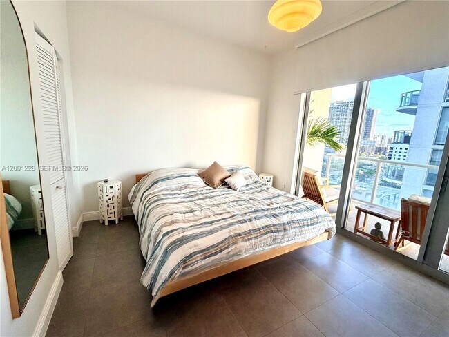 Building Photo - 3470 E Coast Ave