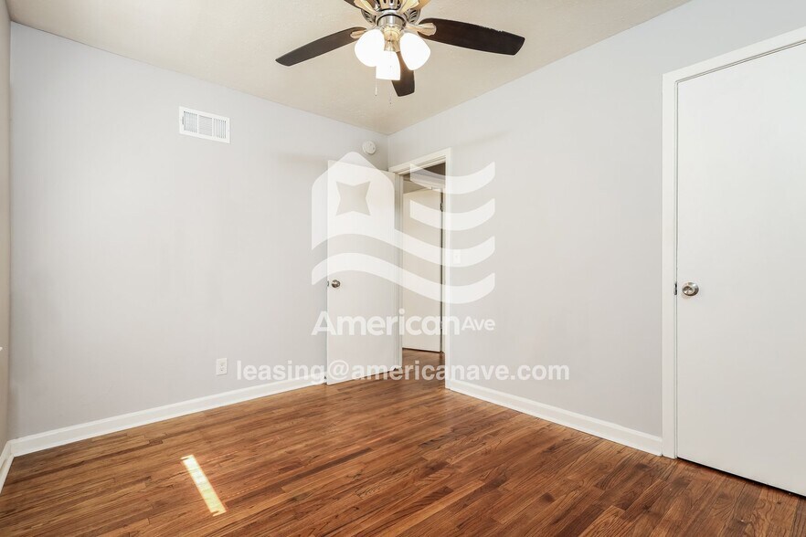 Building Photo - 2904 Doyle Ave