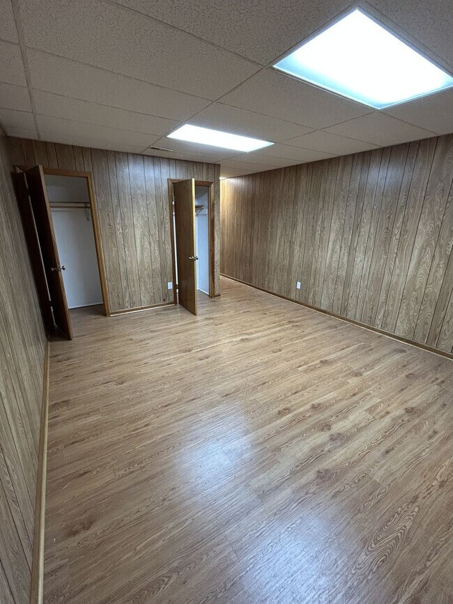 Building Photo - 580 Highland Ave NW