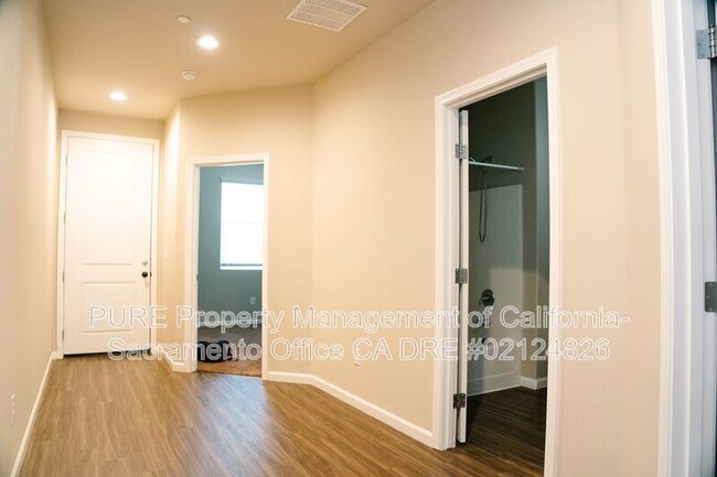 Building Photo - 5588 Celebration St