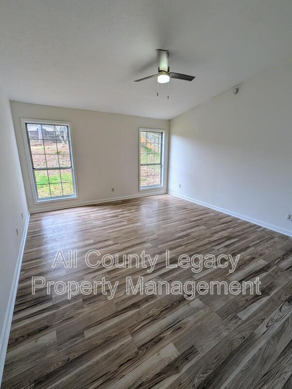 Building Photo - 2371 Bankston Cir