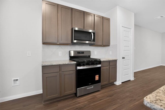 Building Photo - 13320 Burbot Dr