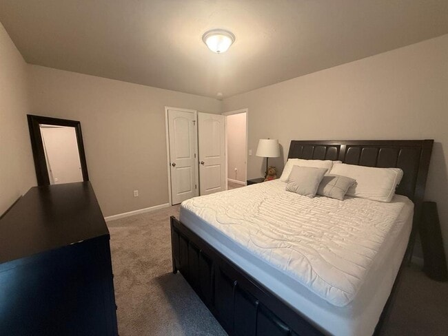 Building Photo - 7712 Windstone Dr