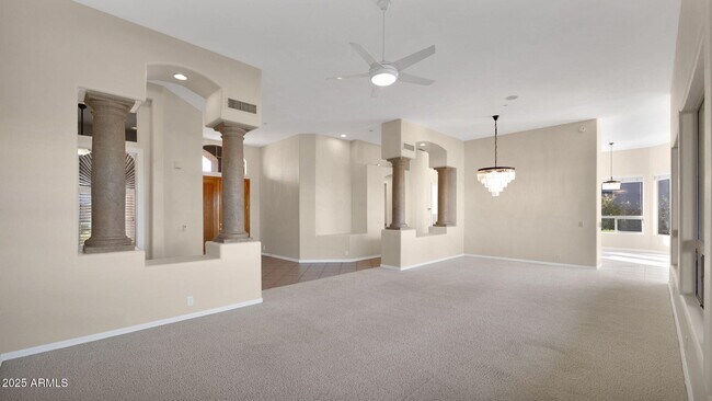 Building Photo - 11732 E Sand Hills Rd