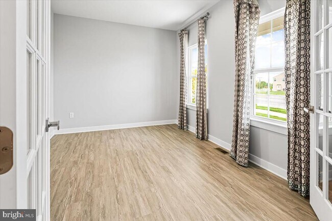 Building Photo - 712 Wallasey Dr