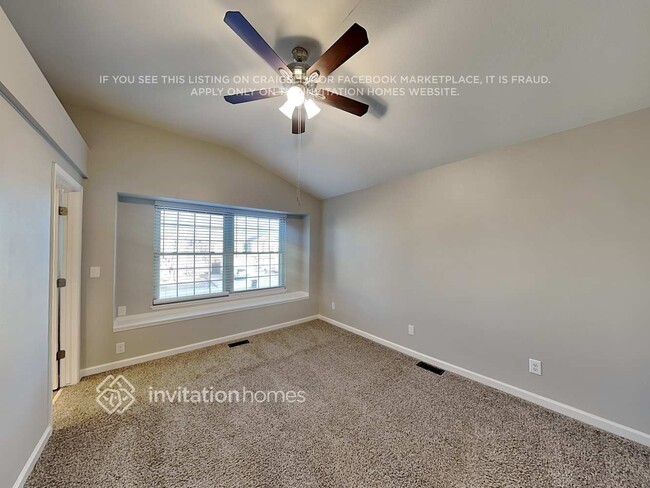 Building Photo - 240 Peck Ct