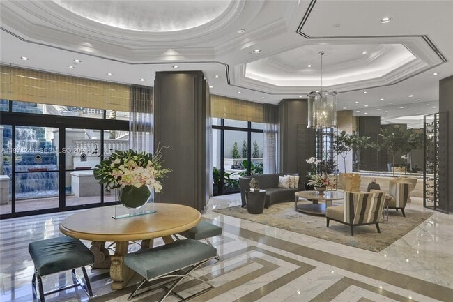 Building Photo - 2000 Island Blvd