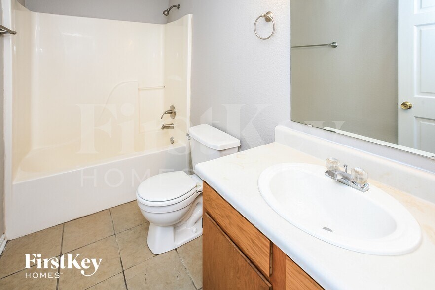 Building Photo - 5338 Cliff Ridge Dr