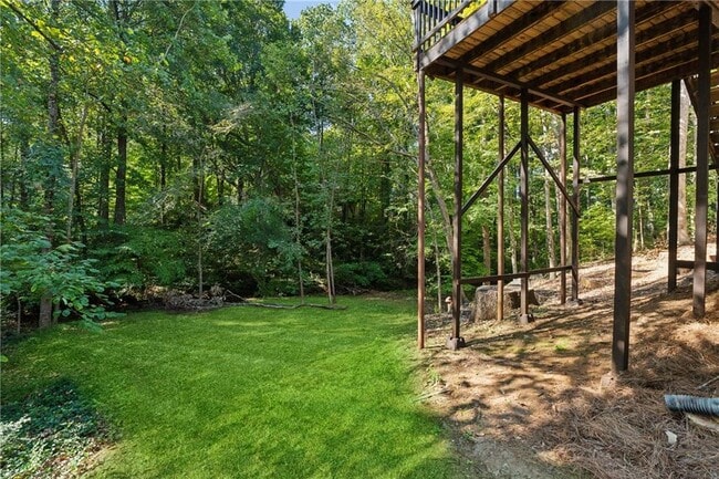 Building Photo - 2684 Forest Way NE