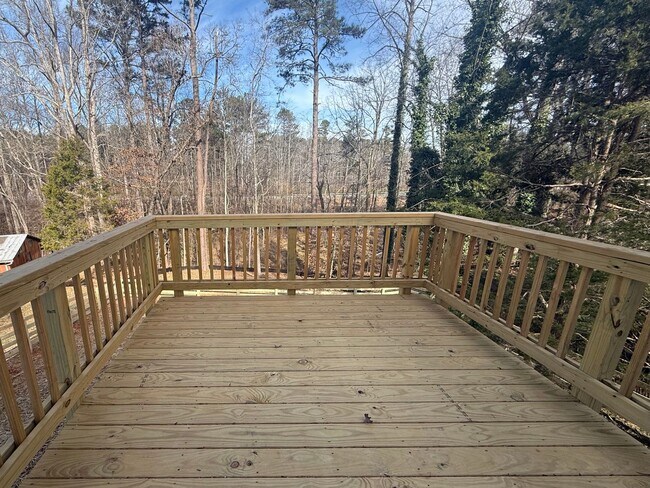 Building Photo - 3/2 Ranch Style home in Forsyth County