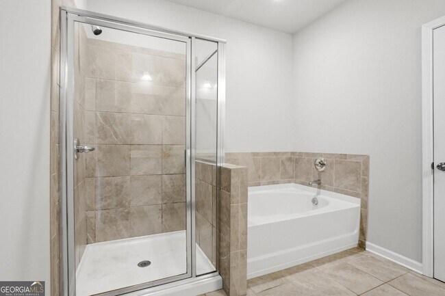 Building Photo - 2639 Bloom Cir