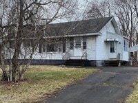 Building Photo - 109 Fonda Rd