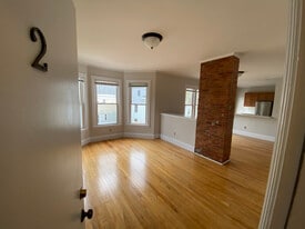 Building Photo - 26 North St