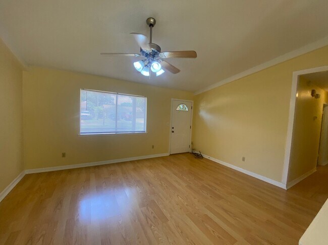 Building Photo - 3235 Auburn Pkwy