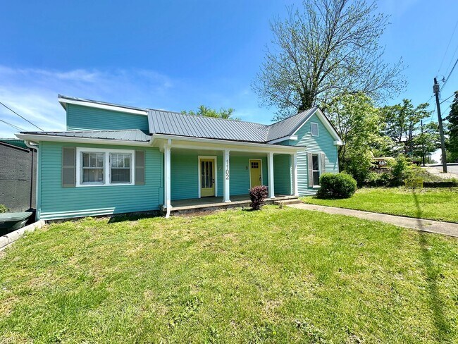 Building Photo - 1102 Batts Blvd