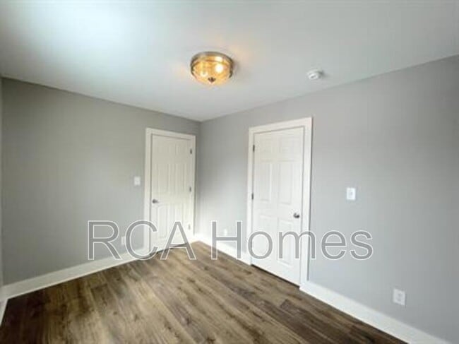 Building Photo - 1637 Spruce St