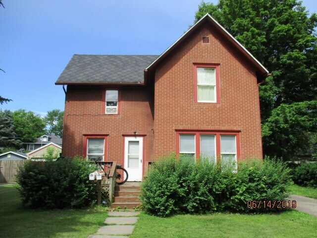 Primary Photo - 131-133 North Union