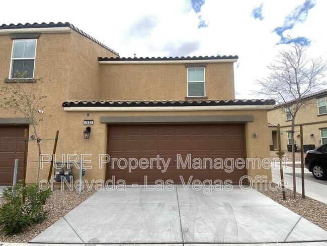 Building Photo - 4645 Pencester St