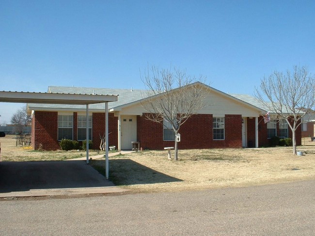 Primary Photo - Bronte Duplexes