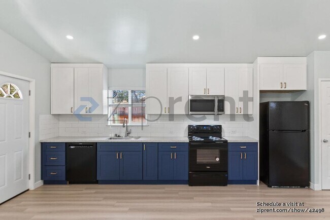 Building Photo - 1151 Francine Ct