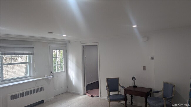 Building Photo - 9 Harrison St