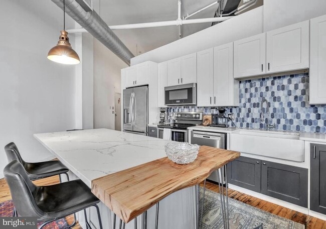 Building Photo - 428-40 N 13th St
