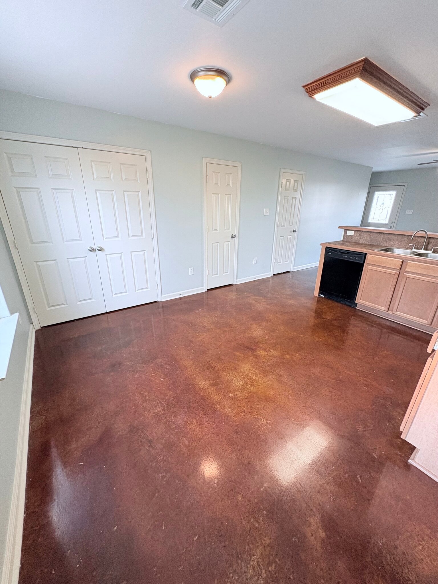 Building Photo - 1522 mclemore st