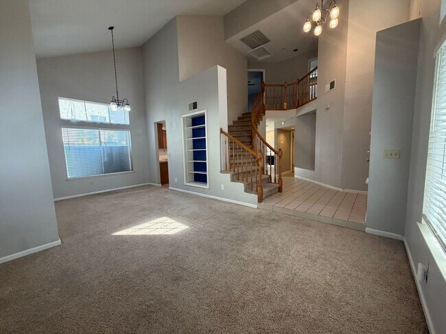 Building Photo - 8420 Oak Flat Way