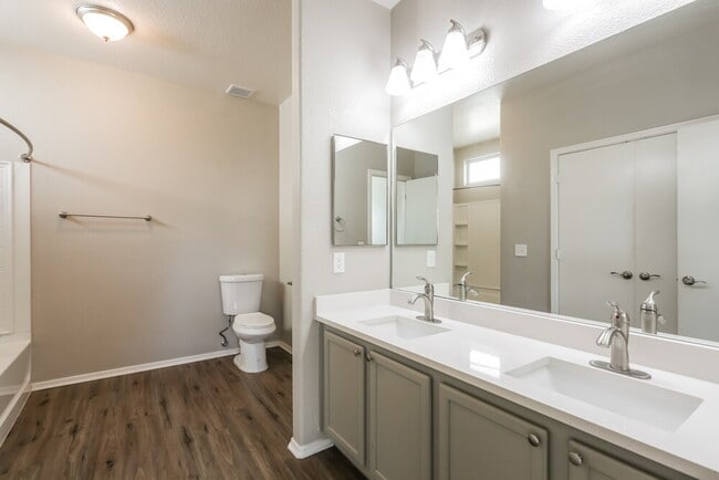 Building Photo - 4728 W Calatrava Ln