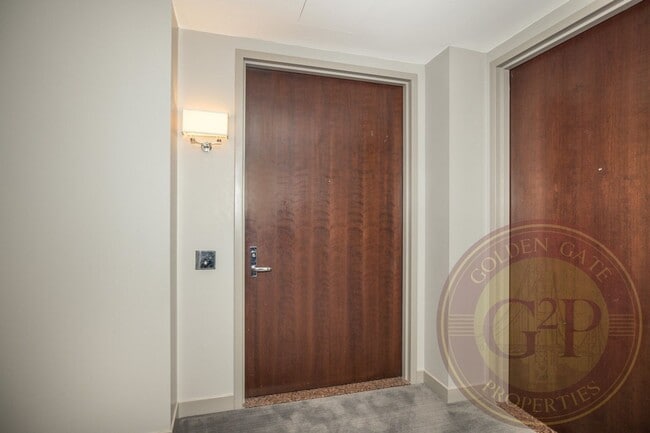 Building Photo - Financial District - 2 BR, 2 BA Condo 1,510 Sq. Ft. - 3D Virtual Tour,  Parking Option