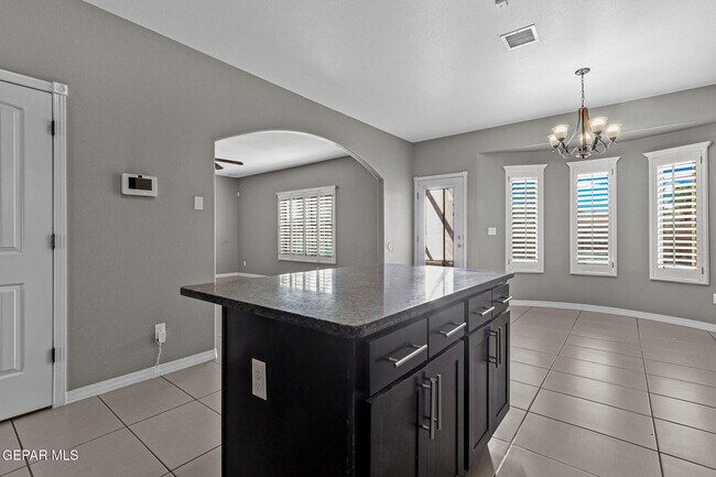 Building Photo - 3129 Spring Willow