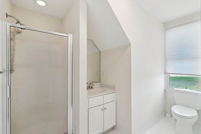 Building Photo - Downtown Charleston Waterfront Townhouse