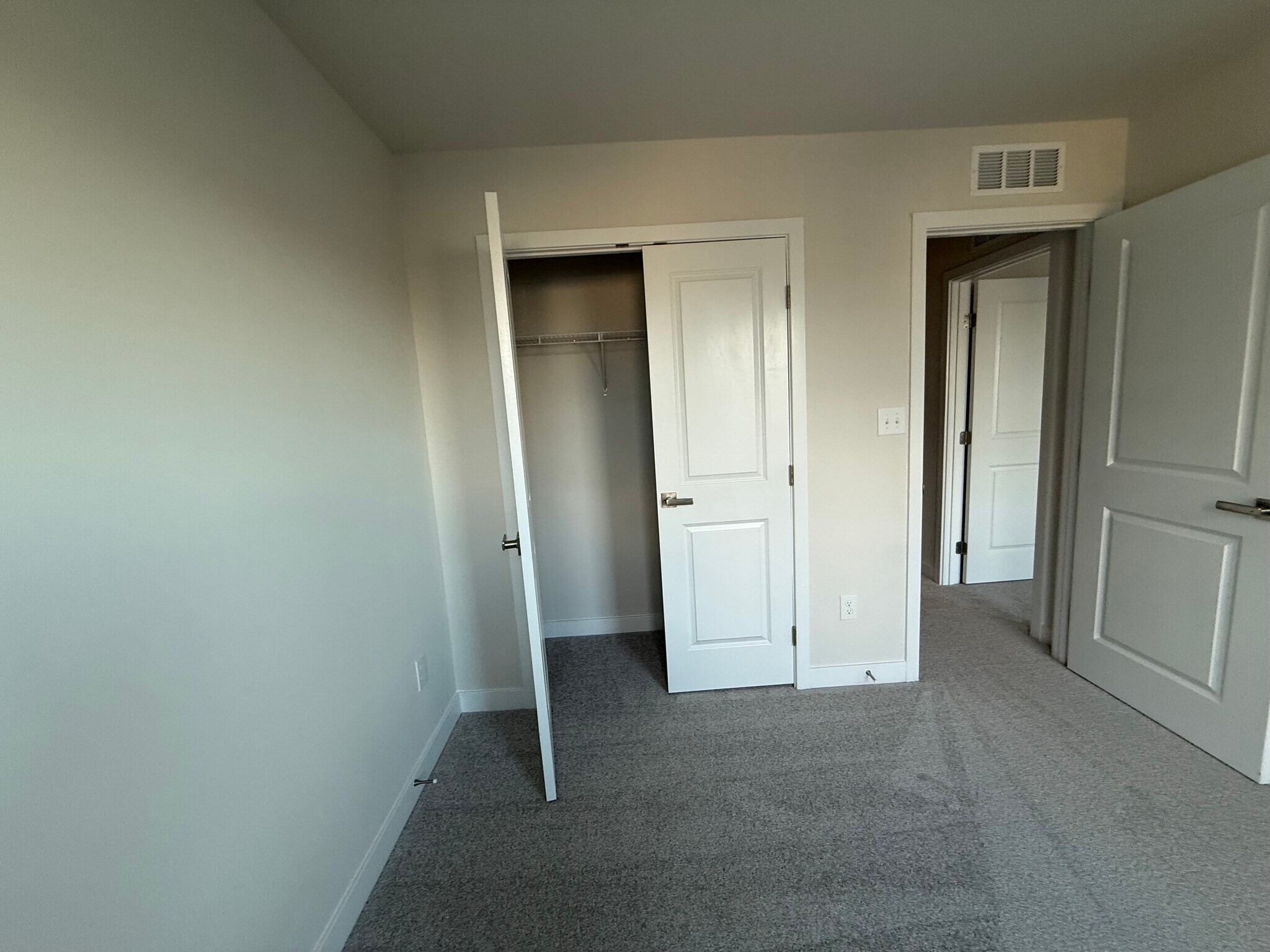 Building Photo - 4337 Reusch Cir