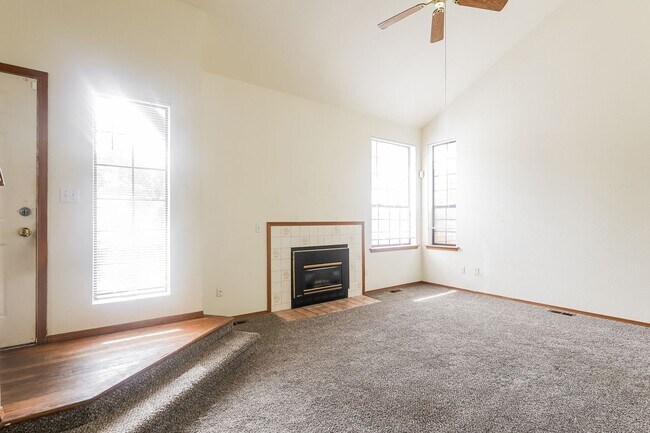 Building Photo - 7813 Box Elder Drive SW