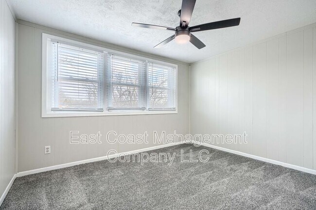 Building Photo - 431 Caledonia Ave