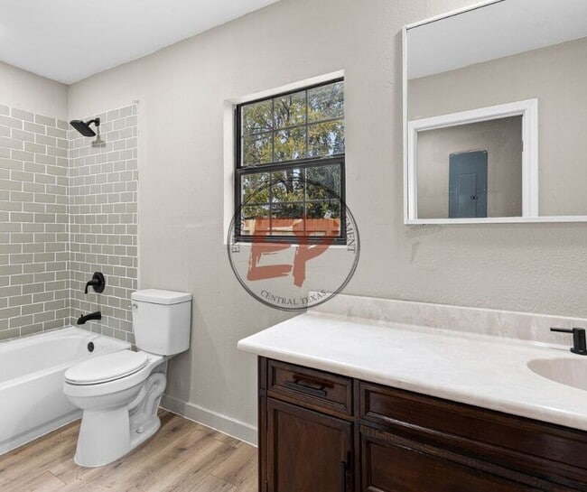 Building Photo - 507 Harbour Ave