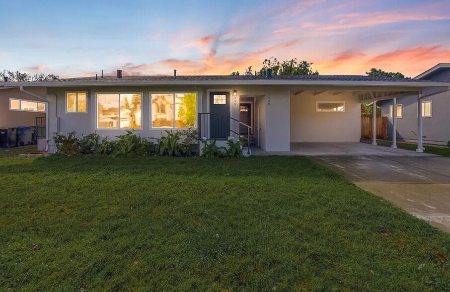 Building Photo - 446 Waddington Ave