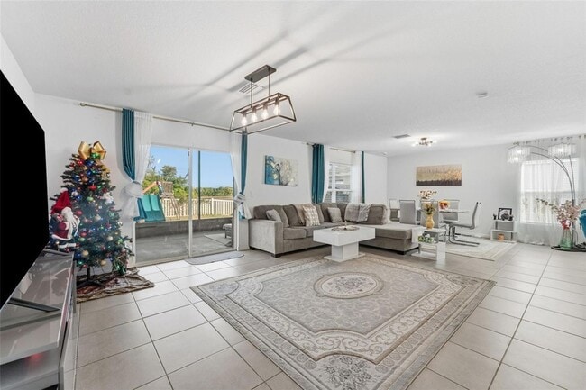 Building Photo - 11447 Stone Pine St