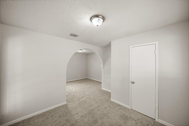 Building Photo - 11017 Lera St