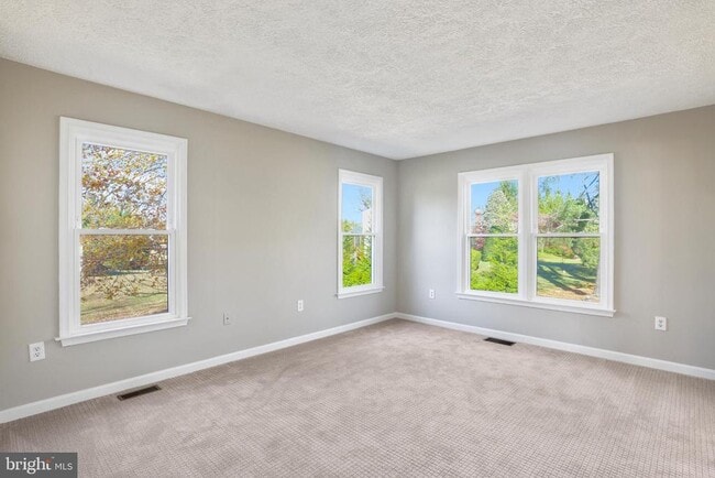 Building Photo - 10622 Cavalcade St