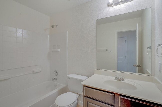 Building Photo - 311 Gainer Dr