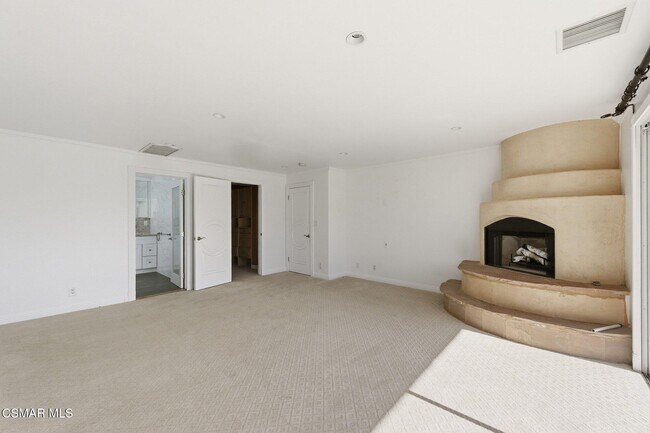 Building Photo - 4613 Reforma Rd